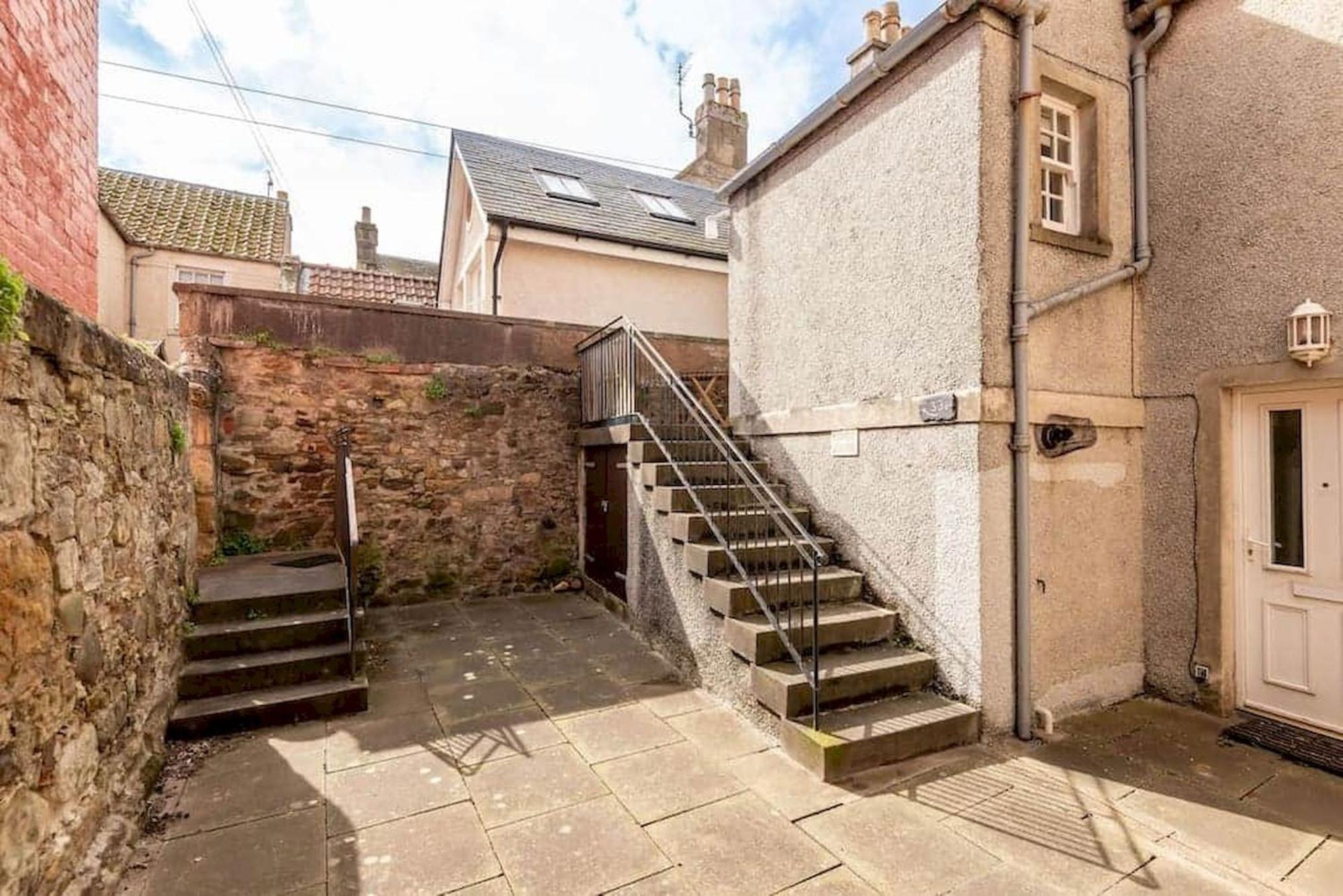 Castle Loft Apartment St Andrews Bagian luar foto